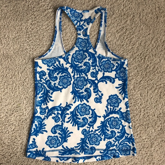 SOLD Lululemon Cool Racerback Tank - Blue - Size 6 - Picture 3 of 4